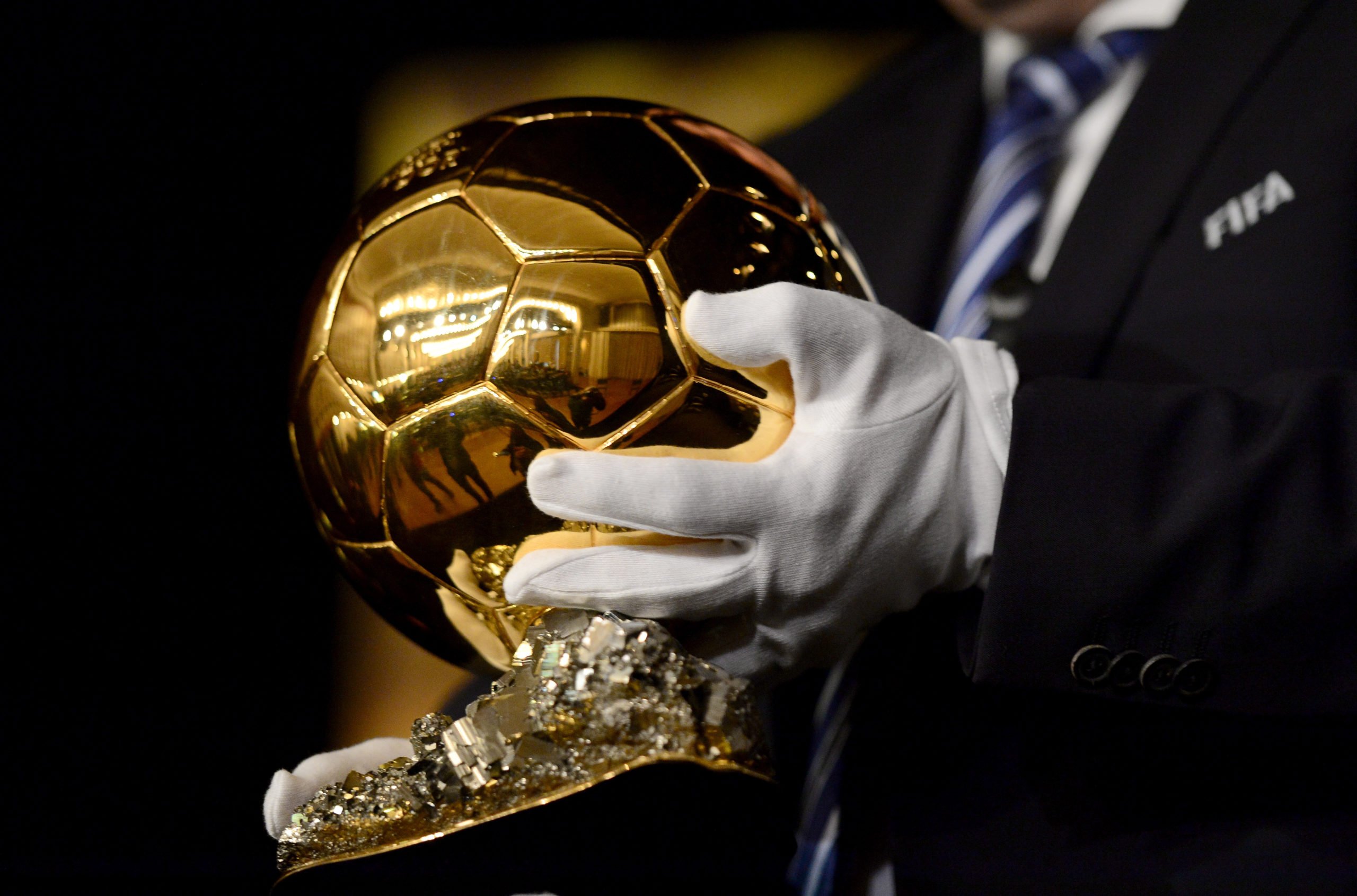 “تسريبات” من اخذ الكرة الذهبية 2022 بالترتيب تعرف على قائمة المرشحين لجائزة الكرة الذهبية ballon d’or